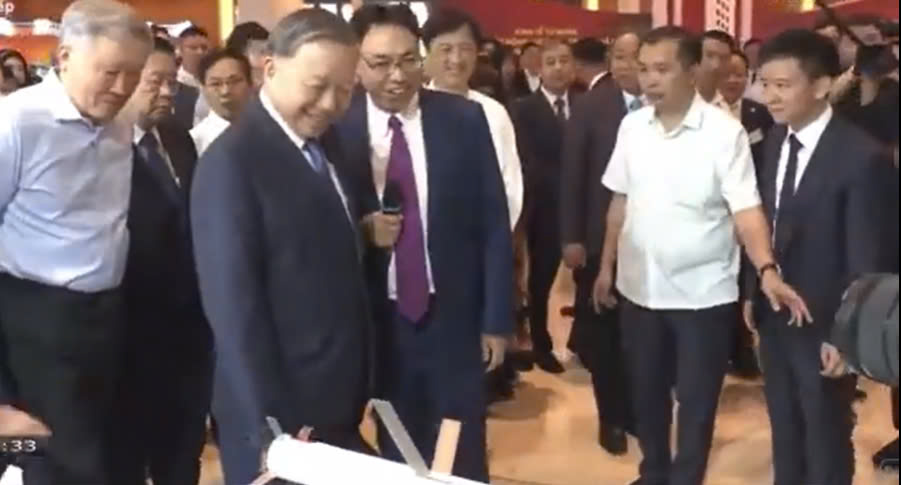 Varisme tham gia Hội nghị toàn quốc quán triệt Nghị quyết 66 và Nghị quyết 68